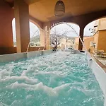 Authentique Vue Montagnes Avec Grand Patio Et Jacuzzi Chauffe 公寓 Santa-Reparata-di-Balagna
