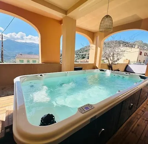 Authentique Vue Montagnes Avec Grand Patio Et Jacuzzi Chauffé * Santa-Reparata-di-Balagna