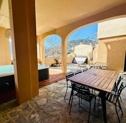 Authentique Vue Montagnes Avec Grand Patio Et Jacuzzi Chauffé *