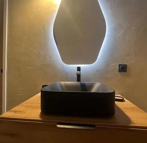 Authentique Vue Montagnes Avec Grand Patio Et Jacuzzi Chauffé Santa-Reparata-di-Balagna